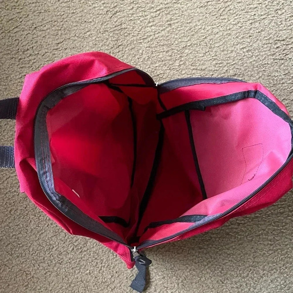 TRAILMAKER BACKPACK IN RED - Picture 3 of 4
